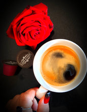 Load image into Gallery viewer, Coffee Beans, HOUSE BLEND, Dark Roasted, CAFE R&#39;ONN, 500 gr.